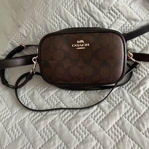 COACH CROSSBODY/Belt bag
